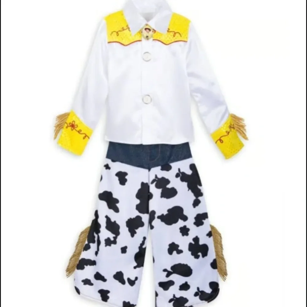 Disney Cowgirl Outfit in White, Yellow, Black